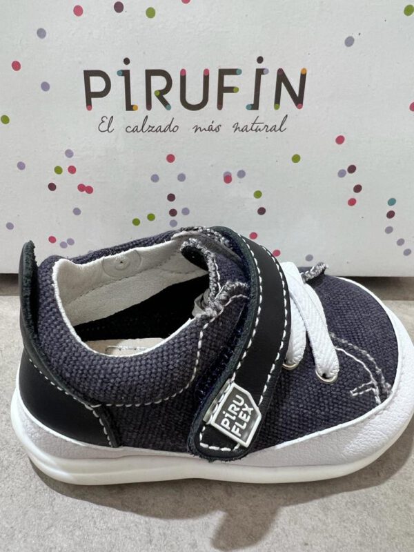 Producto de moda infantil – Referencia 852137-21