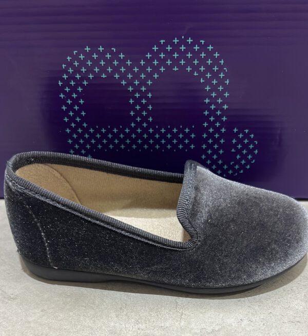 Producto de moda infantil – Referencia 485685