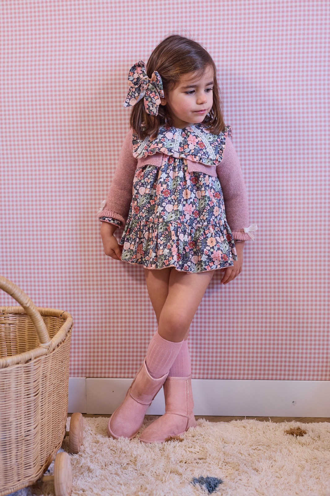 JESUSITO VUELO FLORES+ BR TELA